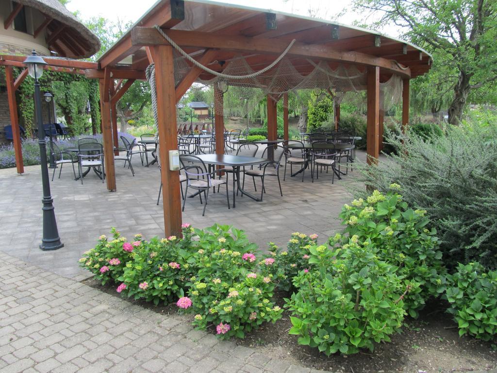 Penzion Eko Park Piestany Exterior photo